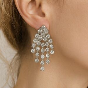 Vintage Rhinestone Earrings pierced Dangle 1.5” long